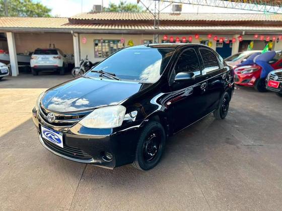 TOYOTA ETIOS 1.5 XLS 16V FLEX 4P MANUAL